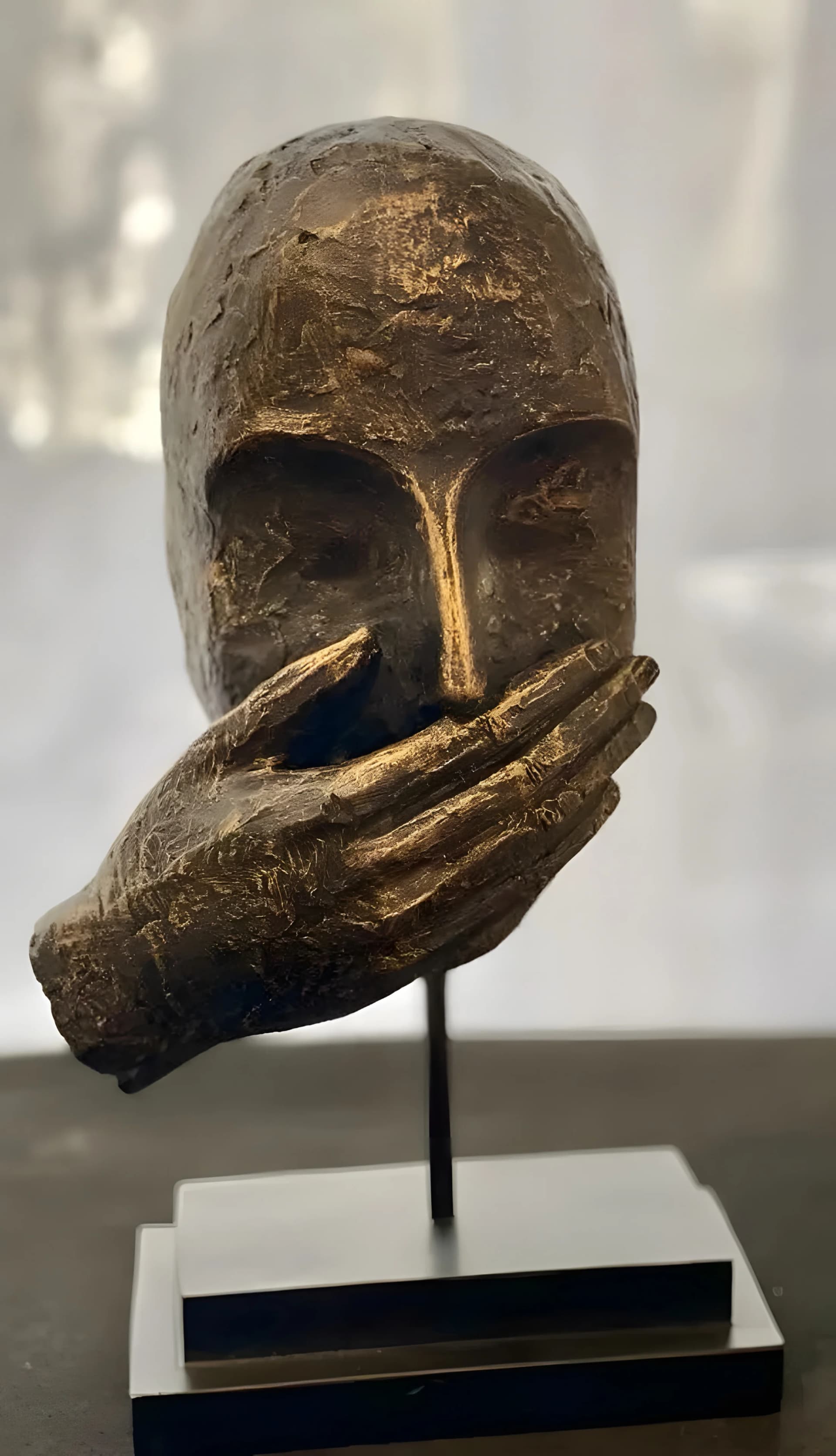 Silence - Bronze